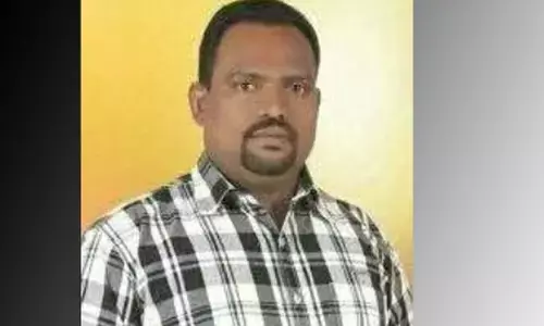 മറികടക്കാന്‍ ശ്രമിച്ച കാര്‍ ബൈക്കില്‍ ഇടിച്ച് ബൈക്ക് യാത്രികന്‍ മരിച്ചു