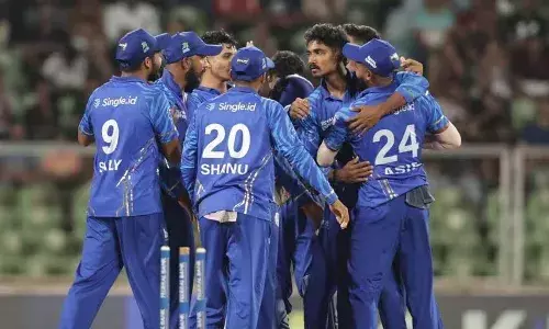 കേരളാ ക്രിക്കറ്റ് ലീഗില്‍ പുതിയ രാജാക്കന്‍മാര്‍! കിരീടത്തില്‍ മുത്തമിട്ട് കൊച്ചി ബ്ലൂ ടൈഗേഴ്സ്; കിരീടം നിലനിര്‍ത്താമെന്ന കൊല്ലം സെയ്‌ലേഴ്‌സിന്റെ മോഹം പാളി; 75 റണ്‍സ് ജയവുമായി സാലി സാംസണും സംഘവും കപ്പുയര്‍ത്തി