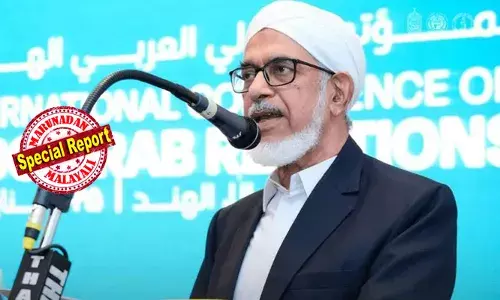 ഇഎംഎസിന്റെ അമ്മ പതിനൊന്നാം വയസ്സിലാണ് വിവാഹം ചെയ്തത്;  പല മന്ത്രിമാര്‍ക്കും എംപിമാര്‍ക്കും എംഎല്‍എമാര്‍ക്കും ഭാര്യക്കു പുറമേ ഇന്‍ ചാര്‍ജ് ഭാര്യമാര്‍;  ഇങ്ങനെ ഇല്ലാത്തവര്‍ കൈ ഉയര്‍ത്താന്‍ പറഞ്ഞാല്‍ ആരും ഉണ്ടാവില്ല; പക്ഷേ ബഹുഭാര്യത്വം എതിര്‍ക്കും; അധിക്ഷേപ പരാമര്‍ശവുമായി സമസ്ത നേതാവ്