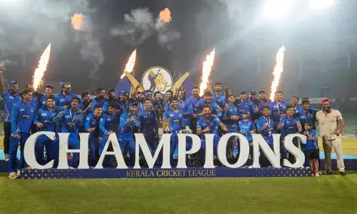 സഞ്ജുവിന്റെ പേരും പെരുമയും; വമ്പന്മാരായ വിനൂപ് മനോഹരനും കെ.എം.ആസിഫും;  സലിയുടെ ക്യാപ്റ്റന്‍സി; പിന്നെ പെരുമക്കാരായ എതിരാളികളുടെ മുന്നില്‍ മുട്ടിടിക്കാത്ത റൈഫിയുടെ ശരാശരിക്കാര്‍;  ആദ്യ സീസണില്‍ അഞ്ചാമനായി മടങ്ങിയ പഴയ കൊച്ചിയല്ല; ഇത് പോരാട്ടവീര്യത്തിന്റെ കൊച്ചി സ്റ്റോറി