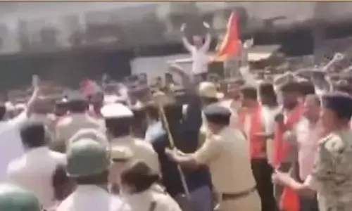 ഗണേശ വിഗ്രഹ നിമജ്ജന ഘോഷയാത്രക്ക് നേരെ കല്ലേറിന് പിന്നാലെ സംഘര്‍ഷം; മദ്ദൂരില്‍ നിരോധനാജ്ഞ പുറപ്പെടുവിച്ച് പൊലീസ്