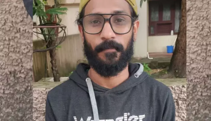 ജനറൽ ആശുപത്രിയിലെ കോള്‍ സെന്‍ററില്‍ ജോലി; എപ്പോ..വിളിച്ചാലും ആശാൻ ഓൺ; ഒടുവിൽ പോലീസ് പരിശോധനയിൽ തനിനിറം പുറത്ത്; കൊച്ചിയിൽ എംഡിഎംഎയുമായി യുവ ഡോക്ടർ പിടിയിൽ