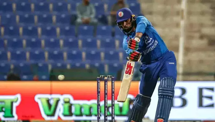 അര്‍ദ്ധ സെഞ്ചുറിയുമായി സിദ്ദുഖല്ല അതാലും അസ്മത്തുല്ല ഒമര്‍സായിയും; തുടക്കത്തിലെ തകര്‍ച്ചയെ അതിജീവിച്ച് അഫ്ഗാനിസ്ഥാന് കൂറ്റന്‍ സ്‌കോര്‍;  ഹോങ് കോങ്ങിന് 189 വിജയലക്ഷ്യം