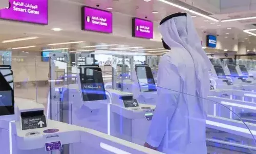 യു.എ.ഇയിലെ വിമാനത്താവള യാത്രക്കാരുടെ എണ്ണം 100 കോടി കടന്നു; കടന്നുപോയ വിമാനങ്ങളുടെ എണ്ണം ആകെ 64 ലക്ഷം കടന്നു