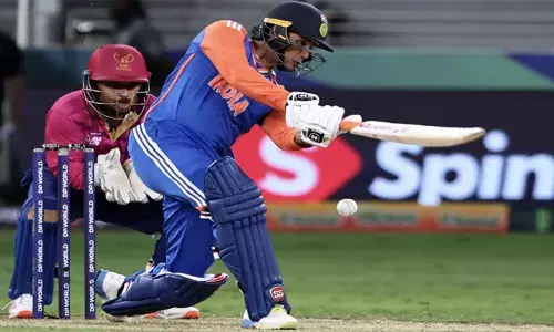 വിജയത്തുടക്കം! ആദ്യ പന്തില്‍ സിക്‌സറോടെ തുടക്കമിട്ട് അഭിഷേക് ശര്‍മ; വെറും 4.3 ഓവറില്‍ വിജയലക്ഷ്യം അടിച്ചെടുത്ത് ഇന്ത്യ; യു.എ.ഇയെ കീഴടക്കിയത് ഒമ്പത് വിക്കറ്റിന്