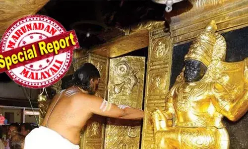 തിടുക്കപ്പെട്ട ചെന്നൈയിലേക്കു കൊണ്ട് പോയ സ്വര്‍ണ പാളികള്‍ ഉരുക്കിയ നിലയില്‍; തിരികെ എത്തിക്കാന്‍ ഹൈക്കോടതി ഉത്തരവിട്ടതോടെ വെട്ടിലായി ദേവസ്വം ബോര്‍ഡ്; ഹൈക്കോടതിയില്‍ ഇന്ന് പുനഃപരിശോധന ഹര്‍ജി നല്‍കാന്‍ ബോര്‍ഡ്;  സ്വര്‍ണത്തിന് പൊന്നും വിലയുള്ള കാലത്തെ അറ്റകുറ്റപ്പണിയില്‍ വന്‍ വിവാദം