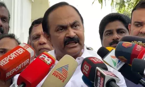 എന്നെ എന്തിനാണ് ആക്രമിക്കുന്നത്? രാഹുലിന്റെ സസ്പെന്‍ഷന്‍ വിഡി സതീശന്‍ എന്ന വ്യക്തി ഒറ്റയ്ക്കെടുത്ത തീരുമാനമല്ല; ഇപ്പോഴത്തെ ചോദ്യം ഈ ചെറുപ്പക്കാരനെ തകര്‍ക്കാന്‍ വേണ്ടി ഞാന്‍ ഗൂഢാലോചന നടത്തി എന്നാണ്; ഇങ്ങനെ ഒരുപാട് നാടകങ്ങള്‍ ഉണ്ടാകുമെന്ന് പ്രതിപക്ഷ നേതാവ്