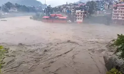 ഹിമാചലിൽ വീണ്ടും അതിതീവ്ര മഴ മുന്നറിയിപ്പ്; പുറത്തിറങ്ങുമ്പോൾ സൂക്ഷിക്കണം; മുൻകരുതലുകൾ കൃത്യമായി പാലിക്കണമെന്നും നിർദ്ദേശം; അതീവ ജാഗ്രത
