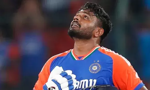 കഴിഞ്ഞ മത്സരത്തില്‍ സഞ്ജു അഞ്ചാം നമ്പറില്‍ ബാറ്റ് ചെയ്യുമായിരുന്നു; അടുത്ത മത്സരത്തില്‍ അദ്ദേഹം ഏതു നമ്പറിലും ബാറ്റ് ചെയ്‌തേക്കാം; പാക്കിസ്ഥാനെതിരെ സഞ്ജു ഏതു പൊസിഷനില്‍ ഇറങ്ങുമെന്ന ആകാംക്ഷയ്ക്കിടെ സര്‍പ്രൈസ് സൂചന നല്‍കി ഇന്ത്യയുടെ ബാറ്റിങ് കോച്ച്