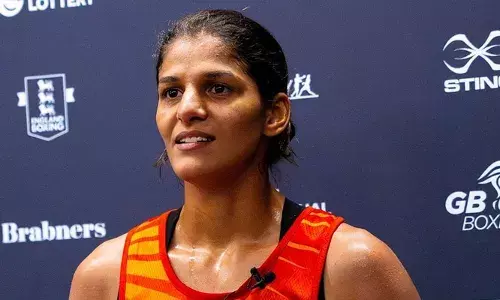 ലോക ബോക്‌സിങ് ചാമ്പ്യന്‍ഷിപ്പ്; വനിതകളുടെ 57 കിലോഗ്രാം വിഭാഗത്തില്‍ ജെയ്സ്മിന്‍ ലംബോറിയ്ക്ക് സ്വര്‍ണം; +80 കിലോഗ്രാം വിഭാഗത്തില്‍ നുപുറിന് വെള്ളി