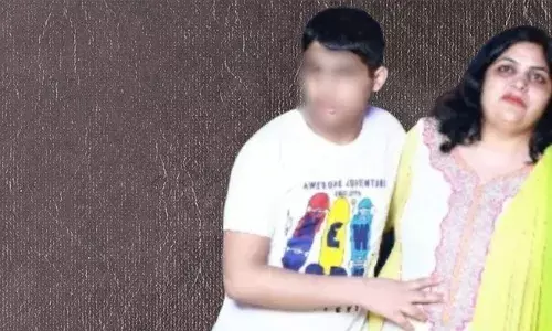 ക്ഷമിക്കണം, ഞങ്ങള്‍ ഇനി ഈ ലോകം വിടുന്നു; നിങ്ങളെ ബുദ്ധിമുട്ടിക്കാന്‍ ഞങ്ങള്‍ ആഗ്രഹിക്കുന്നില്ല: ഭിന്നശേഷിയുള്ള മകനൊപ്പം ഫ്‌ലാറ്റില്‍ നിന്നും ചാടി മരിച്ചു