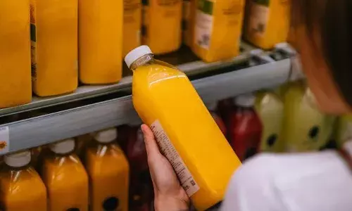 ഇതിൽ പൊട്ടാസ്യത്തിന്റെ അളവ് കൂടുതൽ; ഡയറ്റിൽ പതിവായി ഓറഞ്ച് ജ്യൂസ് ഉൾപ്പെടുത്തൂ; ഗുണങ്ങൾ ഏറെ; കൂടുതൽ അറിയാം..