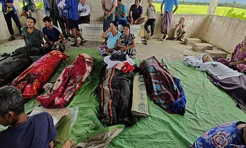 മ്യാന്മാറിലെ സ്‌കൂളിന് മുകളില്‍ ബോംബിട്ട് പട്ടാളം; 19 വിദ്യാര്‍ത്ഥികള്‍ കൊല്ലപ്പെട്ടു: മരിച്ചത് 15നും 19നും ഇടയില്‍ പ്രായമുള്ള കുട്ടികള്‍