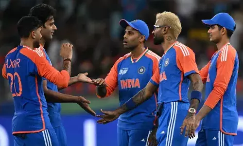 അപ്പീൽ ചെയ്തപ്പോഴെല്ലാം ഔട്ട് വിധിച്ചു, ഇന്ത്യ-പാക്ക് മത്സരത്തിൽ അംപയർമാരുടെ വിരലുകൾ നിയന്ത്രിച്ചത് നരേന്ദ്ര മോദി; ഇന്ത്യ ജയിച്ചത് അംപയർമാരെ സ്വാധീനിച്ചെന്ന് പാക്ക് മുൻ താരം