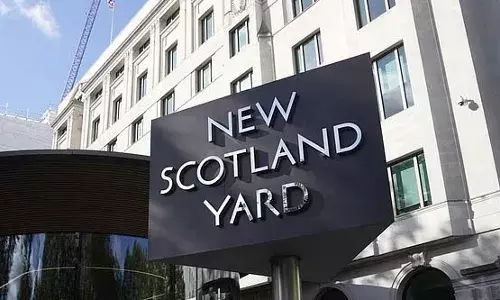 മൂന്ന് റഷ്യന്‍ ചാരന്മാര്‍ ബ്രിട്ടനില്‍ അറസ്റ്റില്‍; പിടിയിലായവരില്‍ ഒരു 35 വയസ്സുള്ള ഒരു സ്ത്രീയും