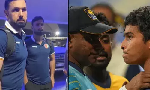 പിതാവ് മരിച്ചത് അറിയാതെ അഫ്ഗാനെതിരെ പന്തെറിഞ്ഞ് ദുനിത് വെല്ലാലെഗെ;  ശ്രീലങ്കന്‍ യുവതാരത്തിനെതിരെ ഇരുപതാം ഓവറില്‍ തുടര്‍ച്ചയായി അഞ്ച് സിക്‌സ് അടക്കം 32 റണ്‍സ്; മരണ വിവരമറിഞ്ഞ് ഞെട്ടിത്തരിച്ച് മുഹമ്മദ് നബി