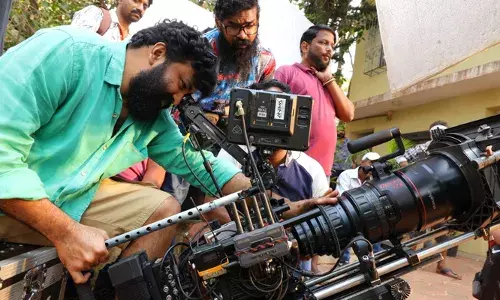 ജോയ്‌സി പോള്‍ ജോയ് നിര്‍മ്മിക്കുന്ന മറാത്തി ചിത്രം തു മാത്സാ കിനാരാ ഒക്ടോബര്‍ 31 ന് റിലീസ് ചെയ്യും