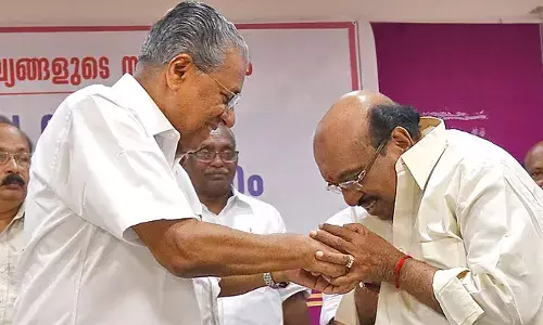 പിണറായി മനസ്സില്‍ അയ്യപ്പ ഭക്തന്‍; അതുകൊണ്ടാണ് അയ്യപ്പന്റെ പ്രതിമ സ്വീകരിച്ചത്;  ഭക്തനല്ലെങ്കില്‍ തനിക്ക് അത് വേണ്ടെന്ന് പറഞ്ഞനേ;  ശബരിമലയില്‍ വരുന്നവരില്‍ 90 ശതമാനവും മാര്‍ക്സിസ്റ്റുകാര്‍;  ഇവര്‍ക്കെല്ലാം മനസില്‍ ഭക്തിയുണ്ടെന്ന് വെള്ളാപ്പള്ളി