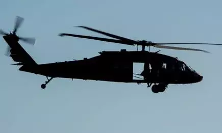 വാഷിംഗ്ടണില് ബ്ലാക്ക് ഹോക്ക് ഹെലികോപ്റ്റര് അപകടത്തില് 4 സൈനികര് മരിച്ചതായി സൈന്യം വാഷിംഗ്ടണില് ബ്ലാക്ക് ഹോക്ക് ഹെലികോപ്റ്റര് അപകടത്തില് 4 സൈനികര് മരിച്ചതായി സൈന്യം