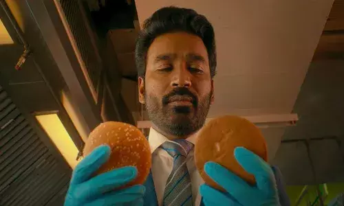 സിനിമ സ്വയം കണ്ട് വിലയിരുത്തുക, നല്ല സിനിമകൾ വിജയിക്കണം; ധനുഷ് തിരക്കഥയെഴുതി സംവിധാനം ചെയ്യുന്ന ഇഡ്‌ലി കടൈയുടെ ട്രെയിലർ പുറത്ത്