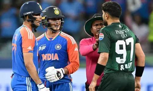 ആദ്യ പന്തില്‍ തന്നെ സിക്‌സടിക്കാന്‍ ശ്രമിക്കുന്നത് ടീമിന്റെ പിന്തുണയുള്ളതുകൊണ്ട്;  നിങ്ങള്‍ പറഞ്ഞുകൊണ്ടേയിരിക്കു, ഞങ്ങള്‍ ജയിച്ചുകൊണ്ടിരിക്കാമെന്നും അഭിഷേക് ശര്‍മ;  വാക്കുകള്‍ കൊണ്ടല്ല, കളി കൊണ്ടാണ് കാണിക്കേണ്ടത് എന്ന് ഗില്‍;  ഹാരിസ് റൗഫിന് വായടപ്പിക്കുന്ന മറുപടി നല്‍കി ഇന്ത്യയുടെ പഞ്ചാബ് സിംഹങ്ങള്‍