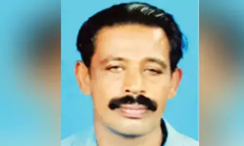 തട്ടുകടയില്‍ ഭക്ഷണം കഴിച്ചുകൊണ്ടിരിക്കെ ഓംലറ്റും പഴവും തൊണ്ടയില്‍ കുടുങ്ങി; തൊഴിലാളിക്ക് ദാരുണാന്ത്യം