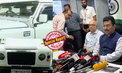 ഭൂട്ടാനില്‍ നിന്നുള്ള അനധികൃത വാഹന കടത്തിന് പിന്നില്‍ കോയമ്പത്തൂര്‍ കേന്ദ്രീകരിച്ച സംഘം; വ്യാജ രേഖകള്‍ ഉപയോഗിച്ചും പരിവാഹന്‍ വെബ്‌സൈറ്റില്‍ തിരിമറി കാട്ടിയും ജി എസ് ടി വെട്ടിച്ചും ഇടപാടുകള്‍; 36 വാഹനങ്ങള്‍ പിടിച്ചെടുത്തു; കേരളത്തില്‍ അനധികൃത വാഹനങ്ങള്‍   200 എണ്ണം വരെ; വാഹനങ്ങള്‍ പിടിച്ചെടുത്തതോടെ ദുല്‍ഖറും അമിത് ചക്കാലയ്ക്കലും നേരിട്ട് ഹാജരാകണം