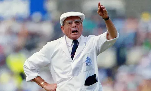 വിഖ്യാത അംപയര്‍ ഡിക്കി ബേഡ് അന്തരിച്ചു; വിടവാങ്ങിയത് ഇന്ത്യ ആദ്യമായി ലോകകപ്പ് നേടിയ ഫൈനൽ നിയന്ത്രിച്ച അംപയര്‍; 23 വർഷത്തെ കരിയറിൽ നിയന്ത്രിച്ചത് 130ലധികം അന്താരാഷ്ട്ര മത്സരങ്ങൾ