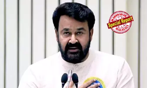 ലാലേട്ടനെ ചതിച്ചത് ചാറ്റ് ജിപിടിയോ? ചിതയിലാഴ്ന്നുപോയതുമല്ലോ ചിരമനോഹരമായ പൂവിത് എന്ന വരികള്‍ കുമാരനാശാന്റെ വീണപൂവ് എന്ന കൃതിയിലേതല്ല;  ദാദാസാഹേബ് ഫാല്‍ക്കെ പുരസ്‌കാരം സ്വീകരിച്ചുള്ള പ്രസംഗത്തില്‍ മോഹന്‍ലാല്‍ ഉദ്ധരിച്ച വരികളെ ചൊല്ലി സോഷ്യല്‍ മീഡിയയില്‍ തര്‍ക്കം