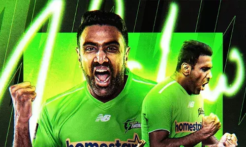 ബിഗ് ബാഷ് ലീഗിലെത്തുന്ന ആദ്യ ഇന്ത്യൻ പുരുഷ ടെസ്റ്റ് താരമായി ആർ.അശ്വിൻ; സിഡ്‌നി തണ്ടേഴ്‌സിലെത്തുന്നത് രണ്ട് വർഷത്തെ കരാറിൽ; കുപ്പായമണിയുന്നത് ഡേവിഡ് വാർണർ നയിക്കുന്ന ടീമിനായി