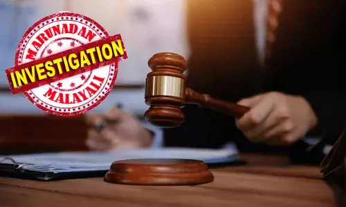 ആരോഗ്യപ്രവർത്തകരെന്ന വ്യാജേനയെത്തിയത് രണ്ട് പേർ; കോവിഡ് വാക്സിനെടുക്കാൻ പഞ്ചായത്തിൽ രജിസ്റ്റർ ചെയ്യാൻ ആവശ്യപ്പെട്ട് ഭർത്താവിനെ വീട്ടിൽ നിന്നും മാറ്റി; പിന്നാലെ വീട്ടമ്മയെ തലയ്ക്കടിച്ചു വീഴ്ത്തി; അഞ്ച് പവന്റെ സ്വർണമാല കവർന്ന കേസിൽ പ്രതികൾക്ക് ഏഴു വർഷം കഠിന തടവും പിഴയും