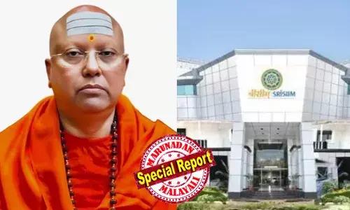 ബേബി, സ്വീറ്റ് ഗേള്‍ എന്നൊക്കെയാണ് എന്നെ വിളിച്ചിരുന്നത്;  ഓഫീസ് മുറിയിലേക്ക് വിളിക്കും;  അവിടെവെച്ചാണ് ഉപദ്രവിച്ചിരുന്നതെന്ന് പരാതിക്കാരിയായ പെണ്‍കുട്ടി; 17 വിദ്യാര്‍ഥിനികള്‍ പീഡനത്തിനിരയായി;  ചൈതന്യാനന്ദ സരസ്വതിക്കെതിരായ എഫ്‌ഐആറില്‍ ഞെട്ടിപ്പിക്കുന്ന വിവരങ്ങള്‍