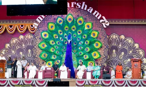 അമൃതവര്‍ഷം 72: മാതാ അമൃതാനന്ദമയീദേവിയുടെ പിറന്നാള്‍ ആഘോഷത്തിനൊരുങ്ങി അമൃതപുരി; ഒരു ലക്ഷം പേര്‍ക്ക് ഒരേസമയം ഇരിക്കാവുന്ന പന്തല്‍; അഞ്ച് ലക്ഷത്തിലധികം പേര്‍ പങ്കെടുക്കും