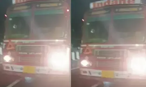 ദേശീയ പാതയിലൂടെ ഫുൾ ലോഡ് ചരക്കുമായി കുതിക്കുന്ന പതിനാല് ടയർ ടോറസ്; വരവ് കണ്ട് പലരും ഒതുങ്ങി കൊടുത്തു; പെട്ടെന്ന് സഡൻ ബ്രേക്ക്; നടുറോഡിൽ അടിച്ച് ഓഫായി ഡ്രൈവർ ചെയ്തത്