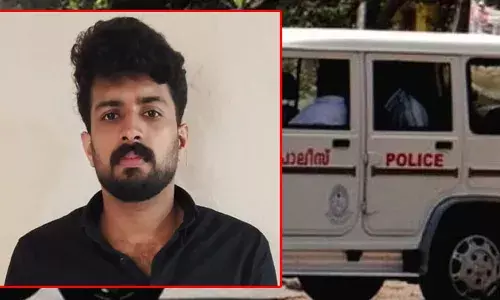 ക്യാമറ ഉപയോഗിച്ച് പിഎസ്‌സി പരീക്ഷയിൽ കോപ്പിയടി; ഇറങ്ങി ഓടിയ ഉദ്യോഗാർത്ഥിയെ പോലീസ് പിടികൂടി; സംഭവം കണ്ണൂരിൽ