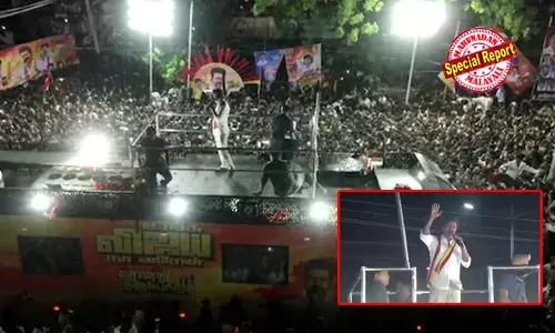 കരൂരില്‍ വിജയ്‌യുടെ ടിവികെ റാലിയില്‍ തിക്കിലും തിരക്കിലും വന്‍ദുരന്തം; മൂന്നുകുട്ടികളും 10 സ്തീകളും അടക്കം 30 പേര്‍ മരിച്ചതായി പ്രാഥമിക റിപ്പോര്‍ട്ട്; ശ്വാസം മുട്ടി കുഴഞ്ഞുവീണ നിരവധി പേര്‍ ആശുപത്രിയില്‍; മരണസംഖ്യ ഉയര്‍ന്നേക്കും; അപകടം വിജയുടെ പ്രസംഗത്തിനിടെ; ദുരന്തമുണ്ടായതോടെ പ്രസംഗം നിര്‍ത്തി മടങ്ങി ടിവികെ നേതാവ്; അടിയന്തര നടപടികള്‍ക്ക് നിര്‍ദ്ദേശിച്ച് മുഖ്യമന്ത്രി സ്റ്റാലിന്‍