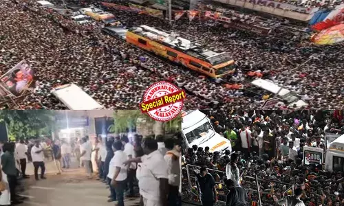 ശ്വാസം വിടാന്‍ പോലും കഴിയാത്ത ആള്‍ക്കൂട്ടം; ഇടയില്‍ പെട്ടുഞെരുങ്ങി കുട്ടികള്‍; ബോധരഹിതരായി സ്ത്രീകള്‍ അടക്കമുള്ള പ്രവര്‍ത്തകര്‍; നാമക്കലില്‍ നിന്ന് കരൂരിലേക്ക് എത്താന്‍ വിജയ് ആറുമണിക്കൂര്‍ വൈകിയതോടെ ജനക്കൂട്ടം നിയന്ത്രണാതീതമായി; ടിവികെ നേതാവിന്റെ പ്രസംഗത്തിനിടെ തിക്കുംതിരക്കുമേറി ദുരന്തം; കരൂരില്‍ മരണസംഖ്യ 38 ആയി ഉയര്‍ന്നു; 58 പേര്‍ ആശുപത്രിയില്‍; അതീവദു:ഖകരമെന്ന് പ്രധാനമന്ത്രി