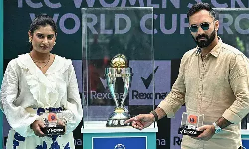 വനിതാ ഏകദിന ലോകകപ്പ്; കമന്ററി സംഘത്തെ പ്രഖ്യാപിച്ച് ഐസിസി; പട്ടികയില്‍ ഇടം പിടിച്ച് മിഥാലി രാജും ദിനേഷ് കാര്‍ത്തിക്കും; മത്സരം ആരംഭിക്കുന്നത് ഈ മാസം 30ന്; കീരിട പ്രതീക്ഷയില്‍ ഇന്ത്യന്‍ ടീം