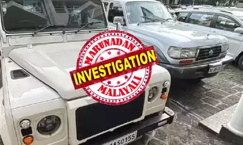 ജപ്പാനില്‍ നിന്നും മോഷ്ടിക്കുന്ന കാറുകള്‍ ഇന്ത്യയുടെയും ചൈനയുടെയും അതിര്‍ത്തി വഴിയേ ഭൂട്ടാനിലേക്ക് കടത്താന്‍ കഴിയൂ; വാഹനങ്ങള്‍ പൊളിച്ച് ഭൂട്ടാനില്‍ എത്തിച്ച ശേഷം റോഡ് മാര്‍ഗം ഇന്ത്യയില്‍ എത്തിക്കാനും സാധ്യത; ചാള്‍സ് രാജാവ് 2019 ല്‍ ബെംഗളൂരു സന്ദര്‍ശിച്ചപ്പോള്‍ സഞ്ചരിച്ച കാറെന്ന പേരിലും വ്യാജ രേഖകള്‍; എല്ലാം അടിമുടി ദുരൂഹം; ഇനിയും 150 വാഹനങ്ങള്‍ കണ്ടെത്തണം