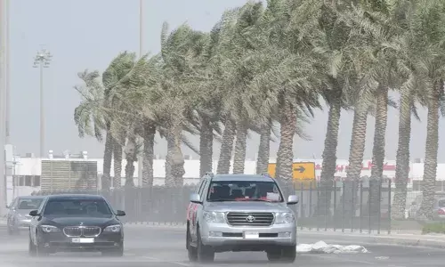 അടുത്ത രണ്ട് ദിവസം സൂക്ഷിക്കണം; മുൻകരുതലുകൾ കൃത്യമായി പാലിക്കണം; ശക്തമായ വടക്കുപടിഞ്ഞാറൻ കാറ്റിന് സാധ്യതയെന്ന് മുന്നറിയിപ്പ്; ഖത്തറിലെ കാലാവസ്ഥയിൽ വീണ്ടും മാറ്റം അടുത്ത രണ്ട് ദിവസം സൂക്ഷിക്കണം; മുൻകരുതലുകൾ കൃത്യമായി പാലിക്കണം; ശക്തമായ വടക്കുപടിഞ്ഞാറൻ കാറ്റിന് സാധ്യതയെന്ന് മുന്നറിയിപ്പ്; ഖത്തറിലെ കാലാവസ്ഥയിൽ വീണ്ടും മാറ്റം