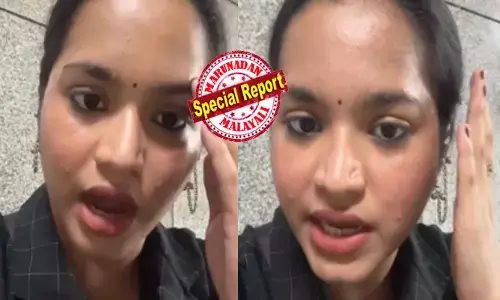 കയറരുത്..എന്ന് പറഞ്ഞാലും കയറും; പുറത്ത് കണ്ടോ സ്ത്രീകൾ വളരെ അൺകംഫർട്ടബിളാണ്; എന്തുകൊണ്ട്..ഇവർ ഇത് മൈൻഡ് ചെയ്യുന്നില്ല; എത്ര പറഞ്ഞാലും കേൾക്കില്ല..!!; മെട്രോ ട്രെയിനിലെ ലേഡീസ് കോച്ചിന്റെ അവസ്ഥ പറഞ്ഞ് യുവതി; ദൃശ്യങ്ങൾ വൈറൽ