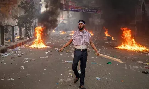 ബംഗ്ലാദേശില്‍ വീണ്ടും സംഘര്‍ഷം; മൂന്ന് പേര്‍ കൊല്ലപ്പെട്ടു: ഇരുപതിലധികം പേര്‍ക്ക് പരിക്ക്
