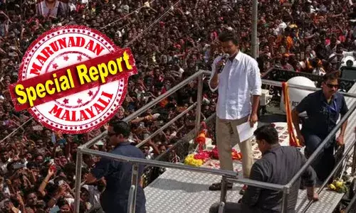 പൊതു പരിപാടിയില്‍ സമയ കൃത്യത പാലിക്കാത്ത വിജയ് ദുരന്തമുണ്ടാക്കിയോ? കരൂരിലേക്ക് പോകാന്‍ ടിവികെ അധ്യക്ഷന് അനുമതിയില്ല; ഇളയ ദളപതിയുടെ വീട് ബോംബ് വച്ച് തകര്‍ക്കുമെന്നും ഭീഷണി; തിക്കും തിരക്കും ദുരന്തവും കണ്‍മുന്നില്‍ കണ്ടിട്ടും ചൈന്നൈയിലേക്ക് വിമാനത്തില്‍ പറന്നത് സൂപ്പര്‍ താരത്തിന് തിരിച്ചടി; വിജയ് രാഷ്ട്രീയം വിടേണ്ടി വരുമോ?