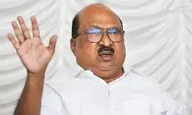 കേരളത്തിന്റെ ആവശ്യത്തോട് പുറം തിരിഞ്ഞു നില്‍ക്കുന്ന കേന്ദ്രസര്‍ക്കാര്‍ നിലപാട് രാഷ്ട്രീയ പക്ഷപാതിത്തം; എയിംസില്‍ പ്രതികരിച്ച് കെവി തോമസ്