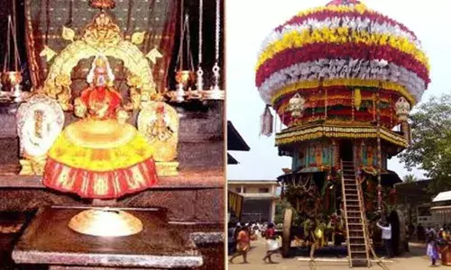 കൊല്ലൂര്‍ മൂകാംബിക ക്ഷേത്രത്തിലെ രഥോത്സവം ഇന്ന്; ക്ഷേത്രത്തില്‍ എത്തിയിരിക്കുന്നത് ആയിരക്കണക്കിന് ഭക്തര്‍