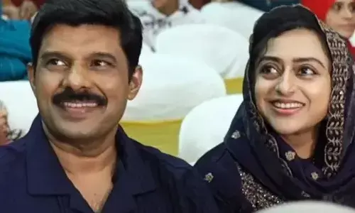 ഉമ്മച്ചി വാശി പിടിച്ചതുകൊണ്ടാണ് അന്ന് വാപ്പിച്ചി ആ കല്ല്യാണത്തിന് എത്തിയത്; പക്ഷേ അവര്‍ രണ്ട് പേരും അറിഞ്ഞില്ല അത് അവസാന കാഴ്ചയായിരുന്നെന്ന്; ഇത് വാപ്പച്ചി ഉമ്മച്ചിക്കായി അവസാനമായി പാടിക്കൊടുത്ത പാട്ടാണ്; വൈകാരിക കുറിപ്പുമായി മക്കള്‍