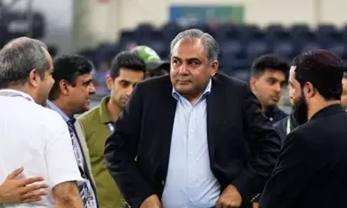 ട്രോഫി നൽകാൻ വേദിയിലെത്തി, പക്ഷെ അവർ എന്നെ ഒരു കാർട്ടൂൺ പോലെയാക്കി; ഏഷ്യാ കപ്പ് ട്രോഫി വിവാദത്തിൽ പ്രതികരിച്ച് മൊഹ്സിൻ നഖ്‌വി; ട്രോഫി ആരുടെയും സ്വകാര്യ സ്വത്തല്ലെന്ന് ബിസിസിഐ