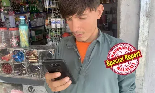 അഫ്ഗാനില്‍ ഏര്‍പ്പെടുത്തിയ ഇന്റര്‍നെറ്റ് നിരോധനം പിന്‍വലിച്ച് താലിബാന്‍ ഭരണകൂടം; ബുധനാഴ്ച്ച ഉച്ചയോടെ എല്ലാ ആശയവിനിമയ സംവിധാനങ്ങളും പുനസ്ഥാപിച്ചതായി താലിബാന്‍ വക്താവ്; തെരുവില്‍ ഇറങ്ങി ആഹ്ലാദം പ്രകടിപ്പിച്ചു അഫ്ഗാന്‍ ജനത