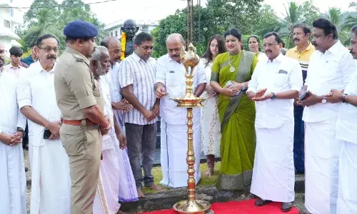 ഗാന്ധിജി ലോകത്തിന് മാനവികതയുടെ സന്ദേശം പകര്ന്നു: കെ ഫ്രാന്സിസ് ജോര്ജ് എം പി ഗാന്ധിജി ലോകത്തിന് മാനവികതയുടെ സന്ദേശം പകര്ന്നു: കെ ഫ്രാന്സിസ് ജോര്ജ് എം പി