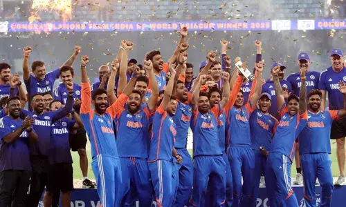 ഏഷ്യാകപ്പ് നേടിയ ഇന്ത്യന്‍ ടീമുമായി സൂര്യകുമാര്‍ ഓസിസ് പര്യടനത്തിന്;  ഹാര്‍ദിക്കിന് പകരം പേസ് ഓള്‍റൗണ്ടറായി നിതീഷ് കുമാര്‍ റെഡ്ഡി; വാഷിംഗ്ടണ്‍ സുന്ദറും ടീമില്‍; ട്വന്റി 20 ലോകകപ്പിനുള്ള മുന്നൊരുക്കം തുടങ്ങി ടീം ഇന്ത്യ